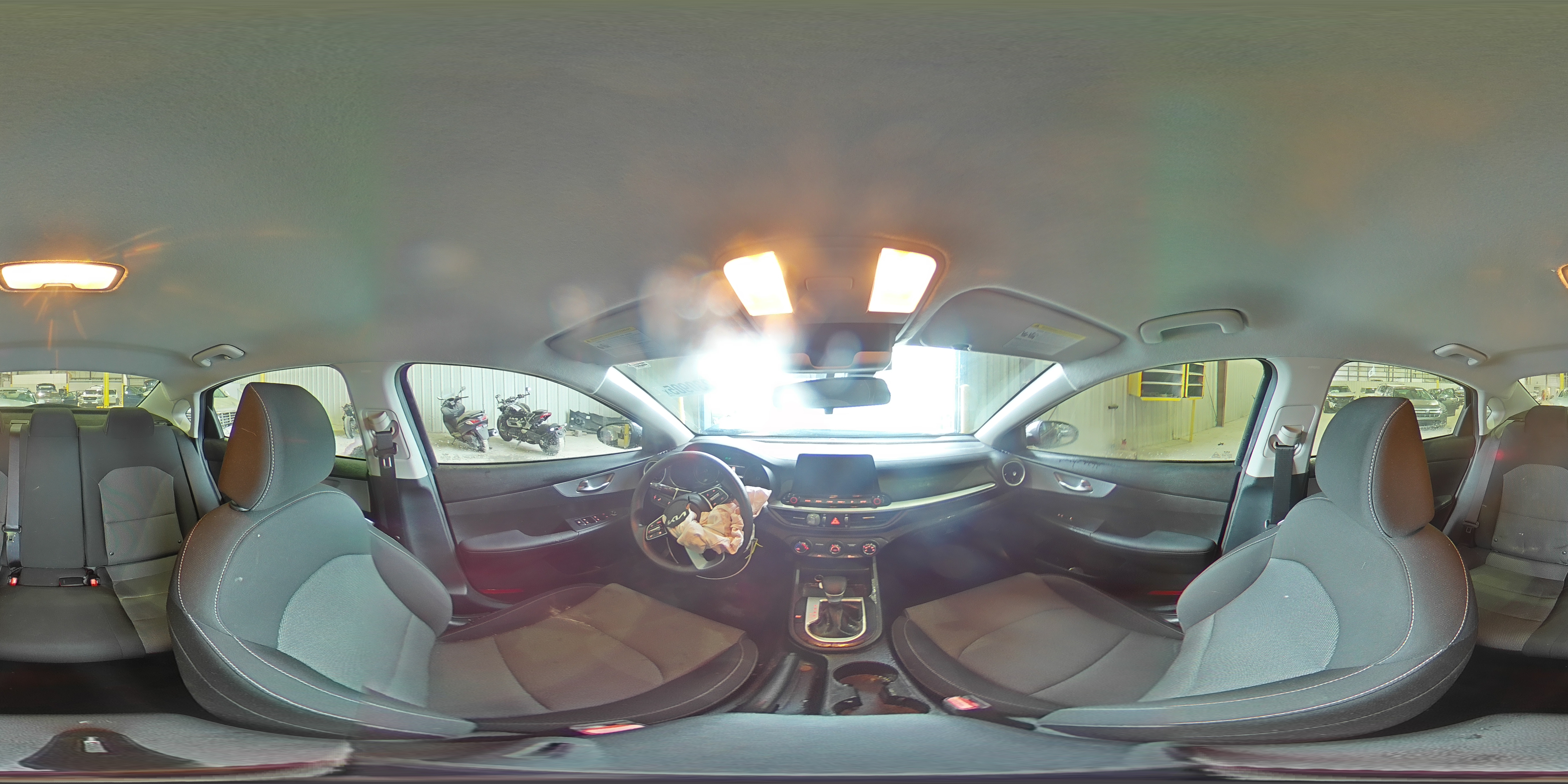 2024 Kia Forte - Image 14