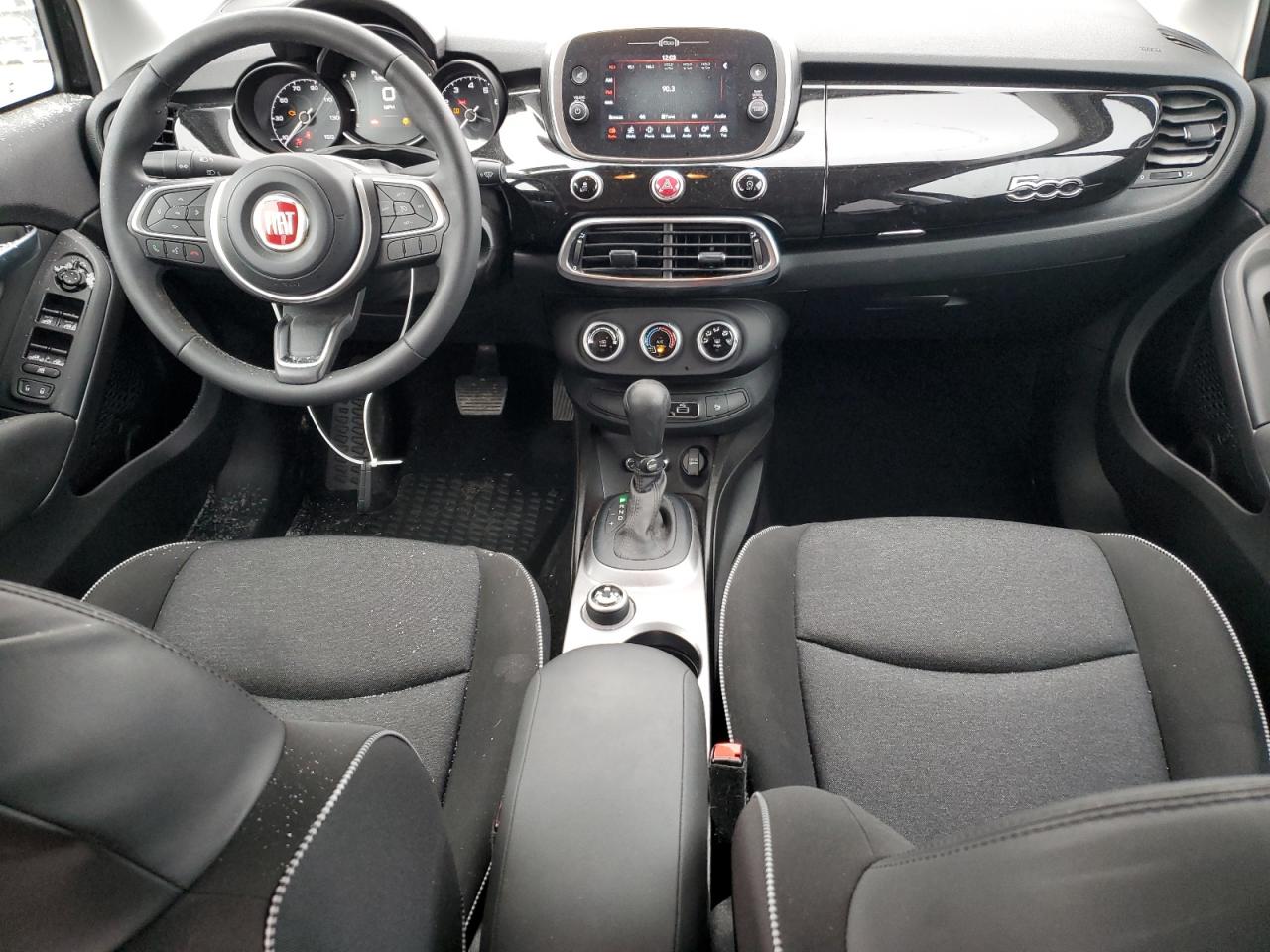 2021 Fiat 500 - Image 8