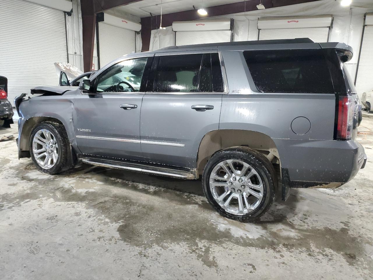 2020 GMC Yukon - Image 2
