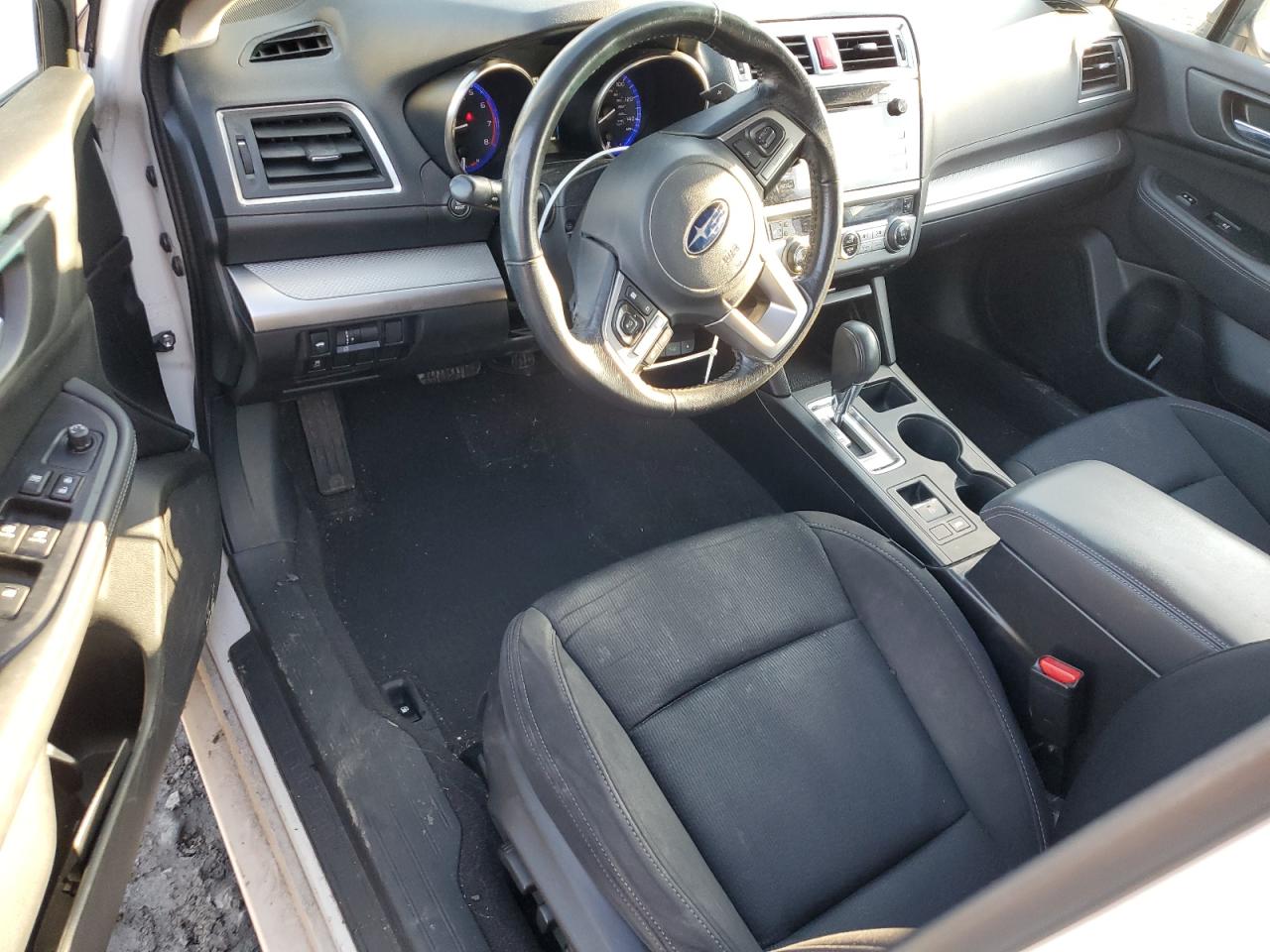 2015 Subaru Legacy - Image 8