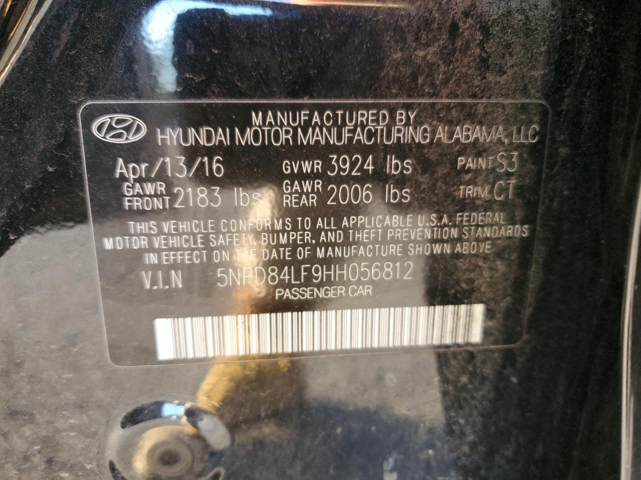 2017 Hyundai Elantra - Image 14