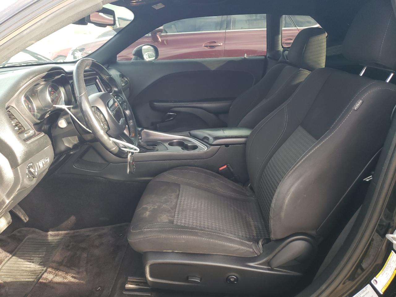 2018 Dodge Challenger - Image 7