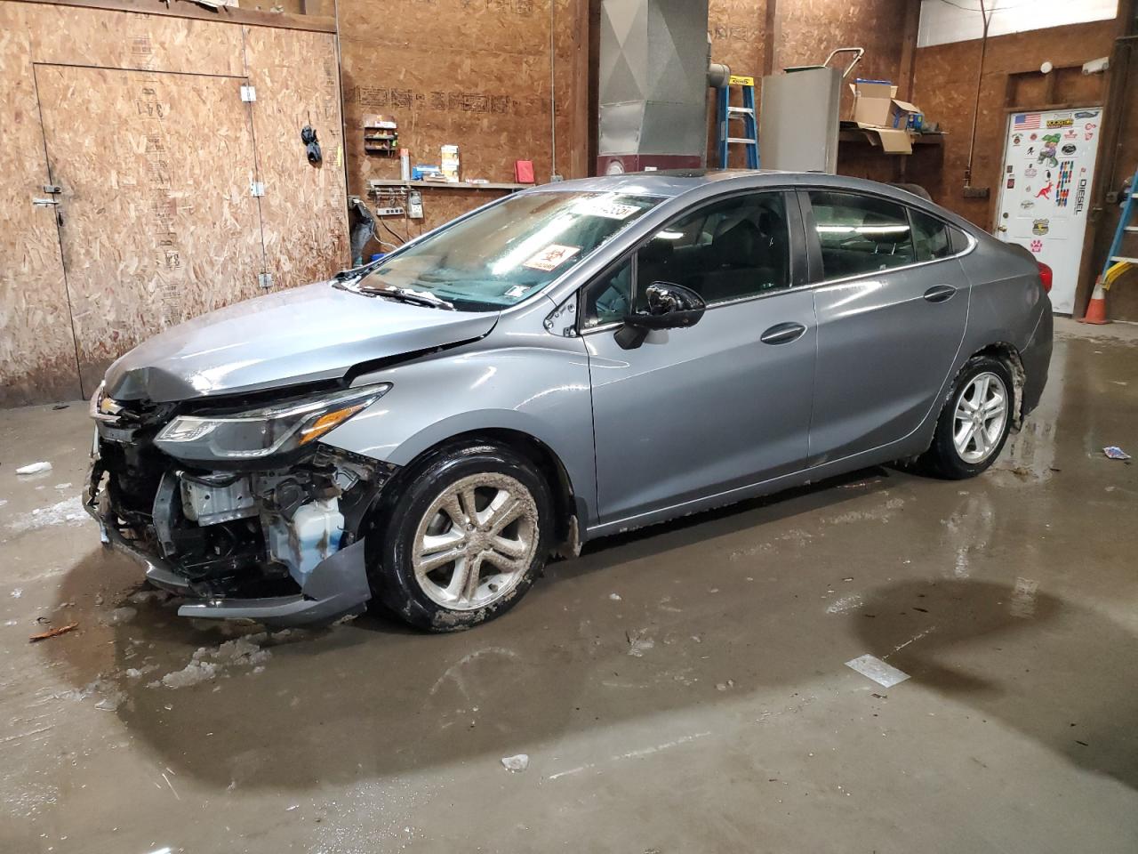 2018 Chevrolet Cruze - Image 1
