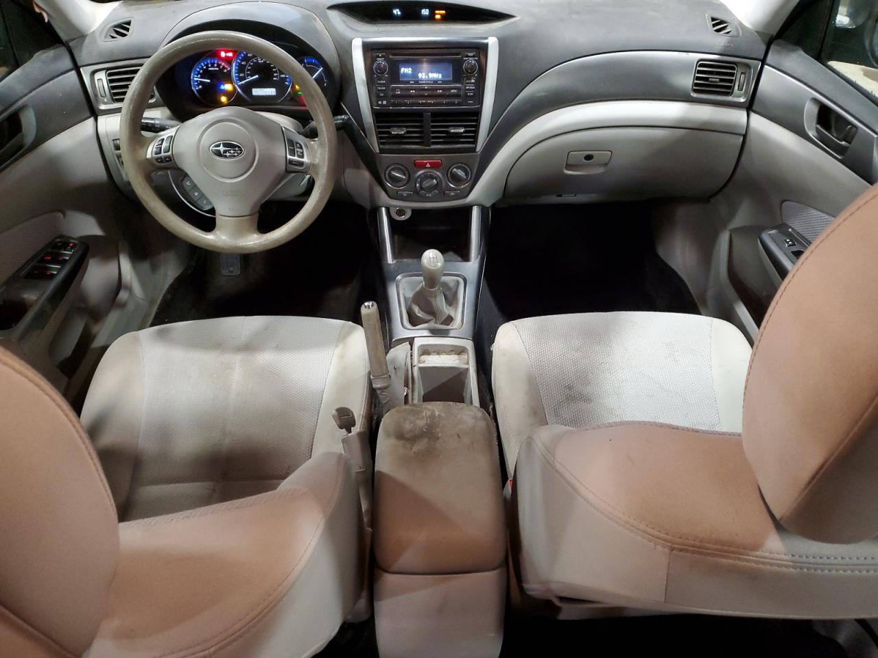 2013 Subaru Forester - Image 8