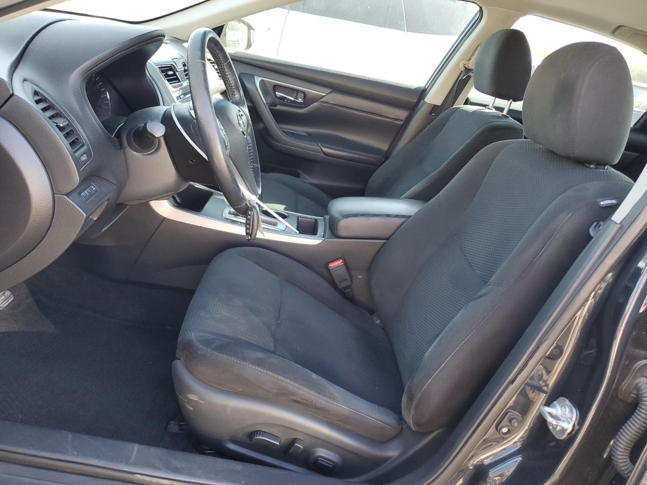 2015 Nissan Altima - Image 7