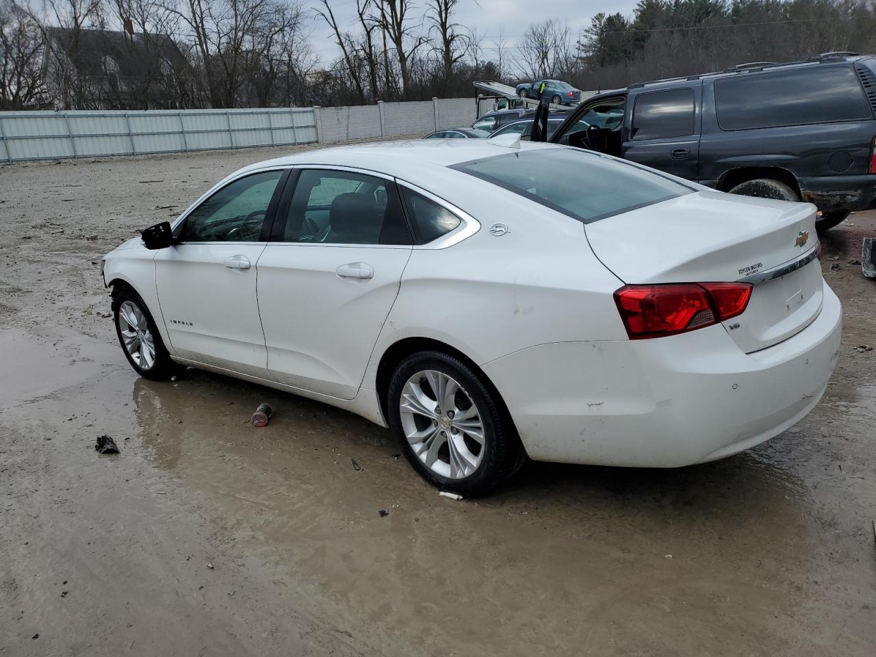 2015 Chevrolet Impala - Image 2