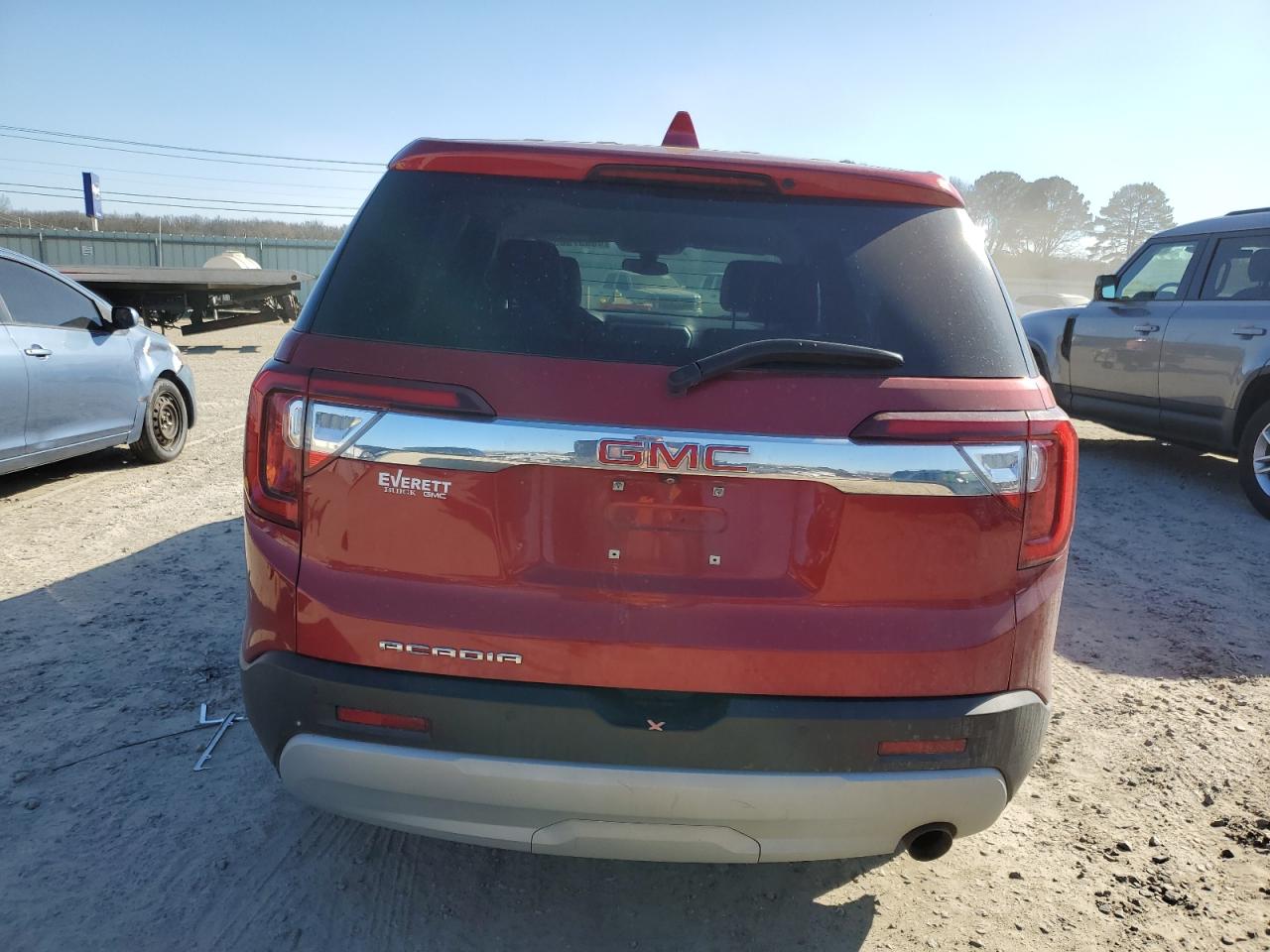 2021 GMC Acadia - Image 6