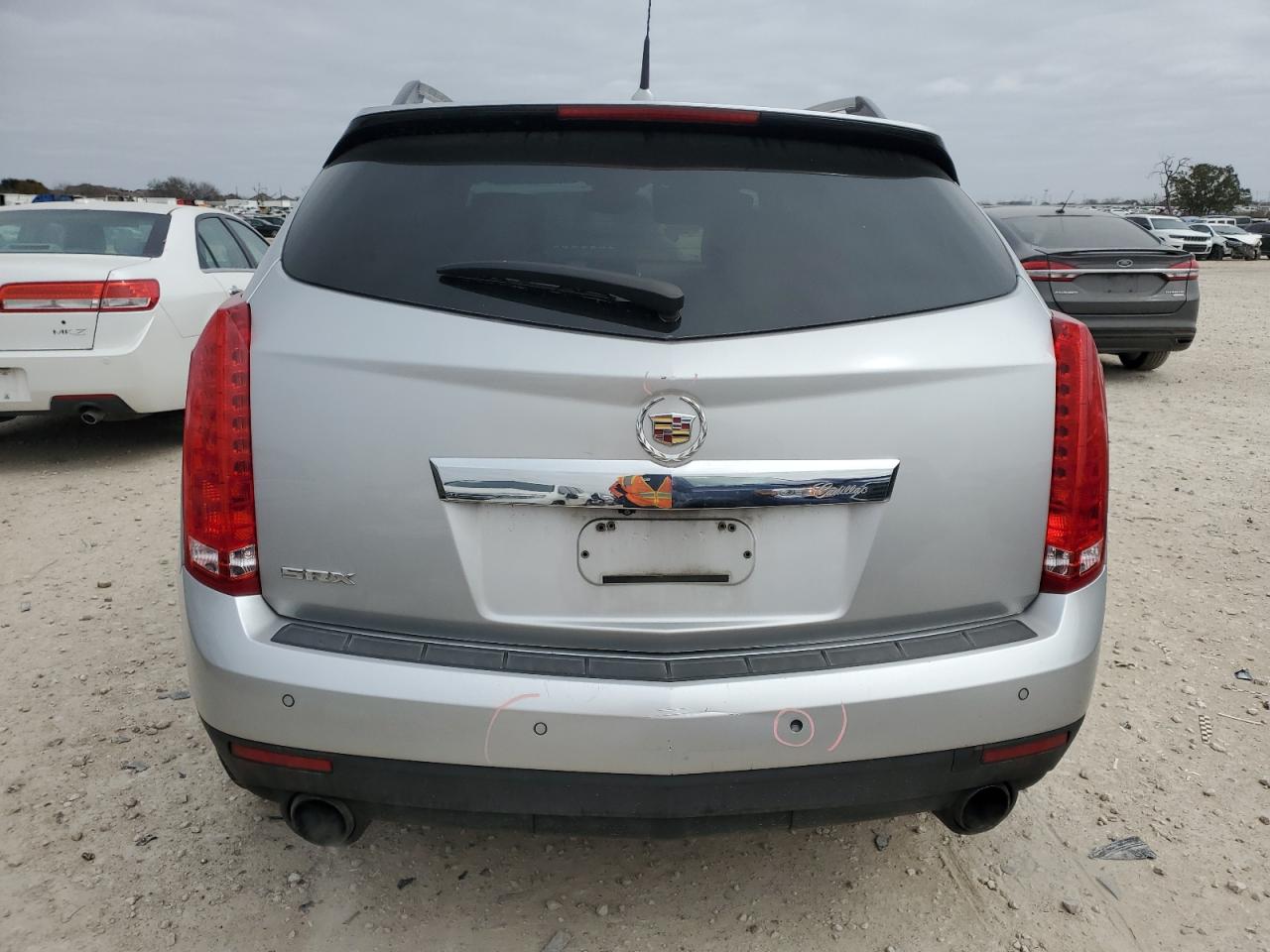 2010 Cadillac SRX - Image 6