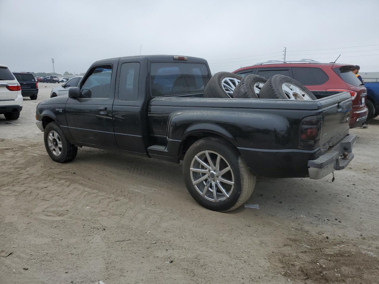 2000 Ford Ranger - Image 2