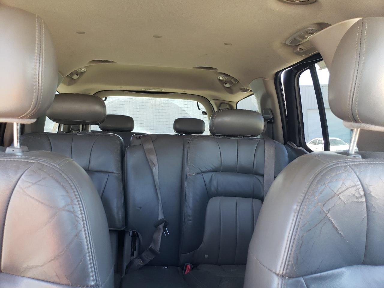 2003 GMC Envoy - Image 10