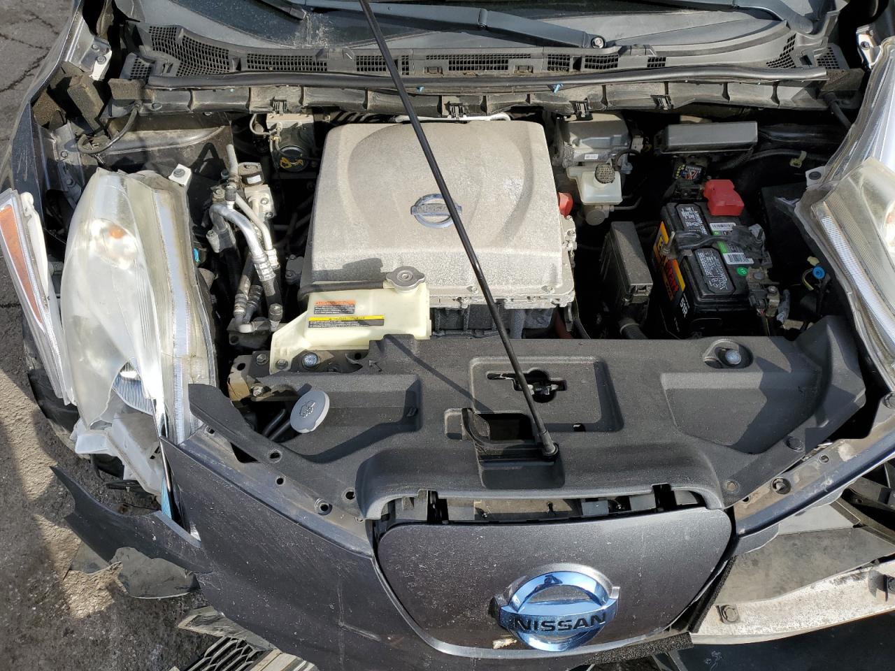 2013 Nissan Leaf - Image 12