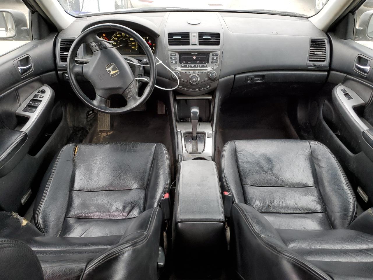 2007 Honda Accord - Image 8