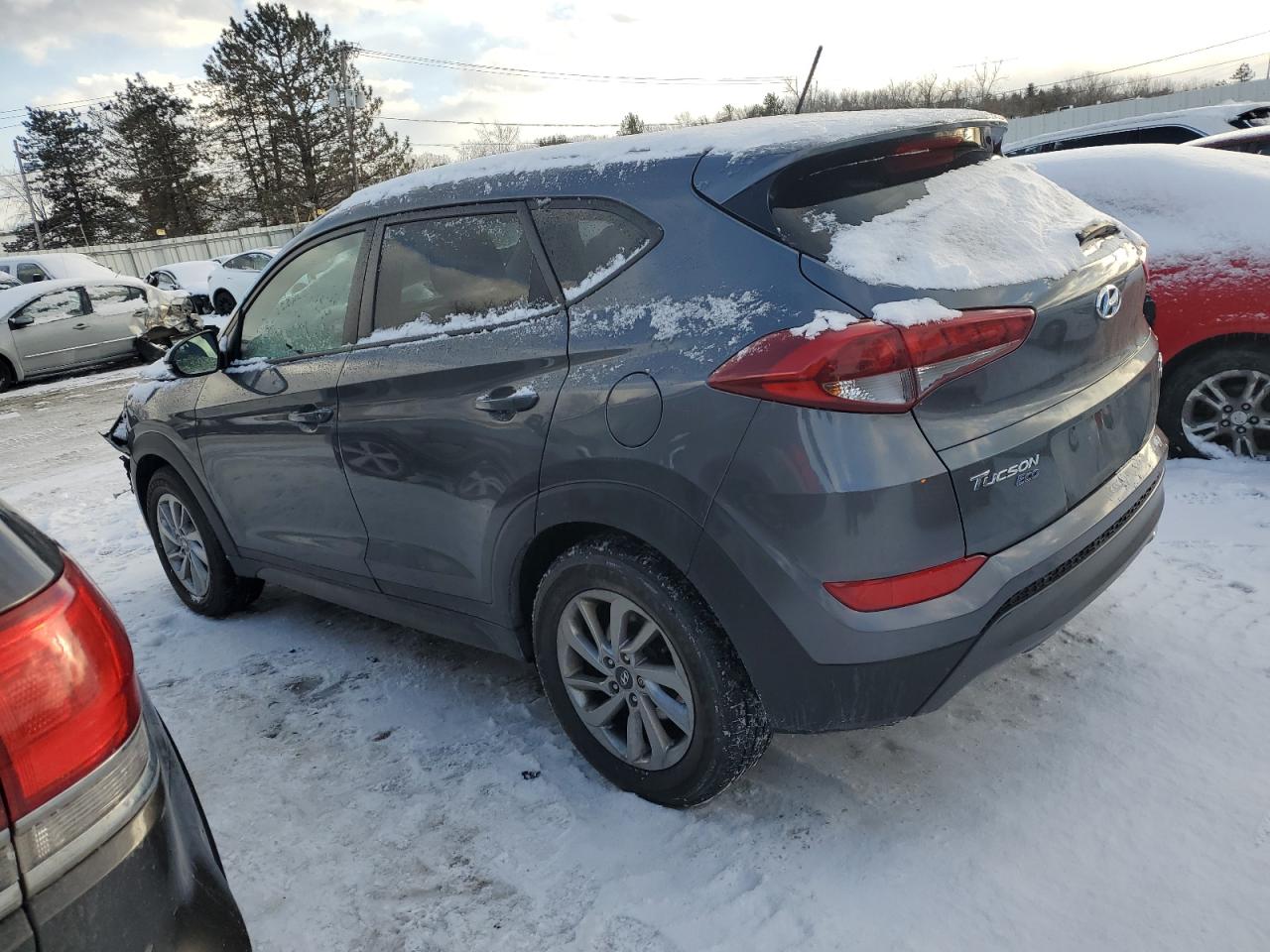 2016 Hyundai Tucson - Image 2