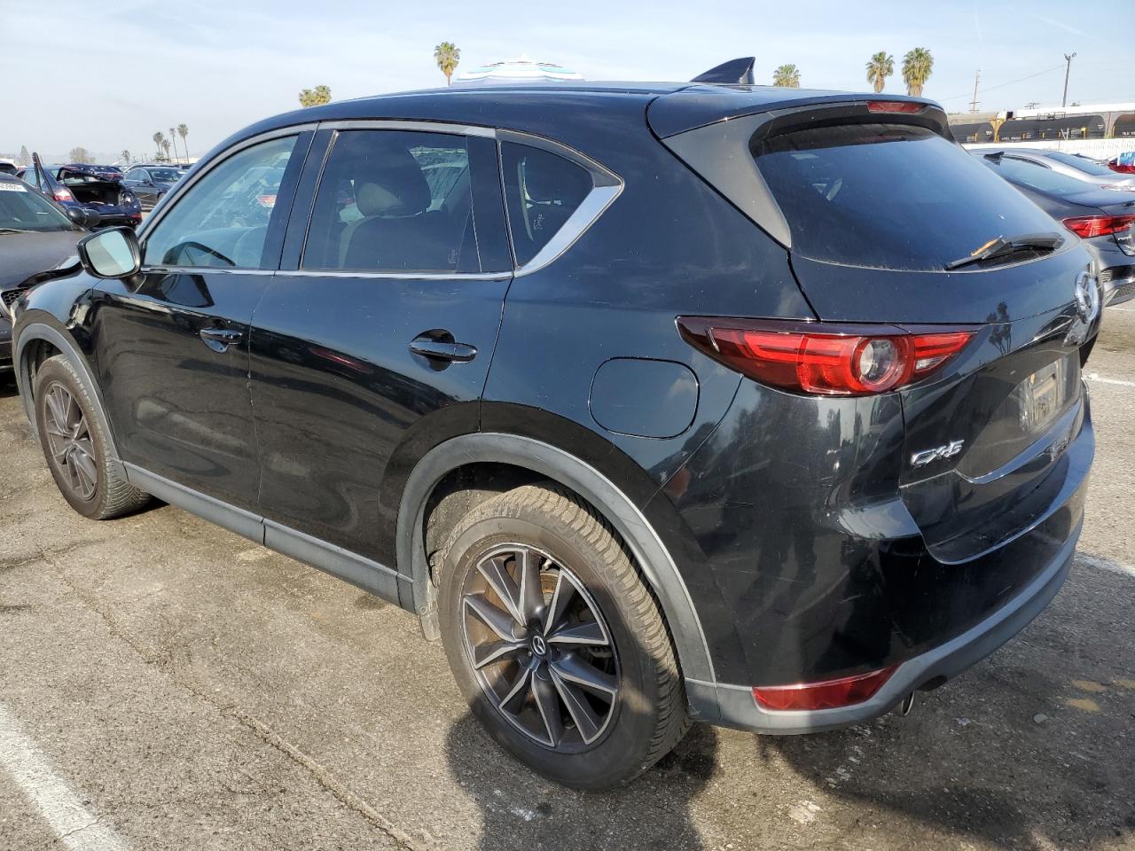 2018 Mazda CX-5 - Image 2