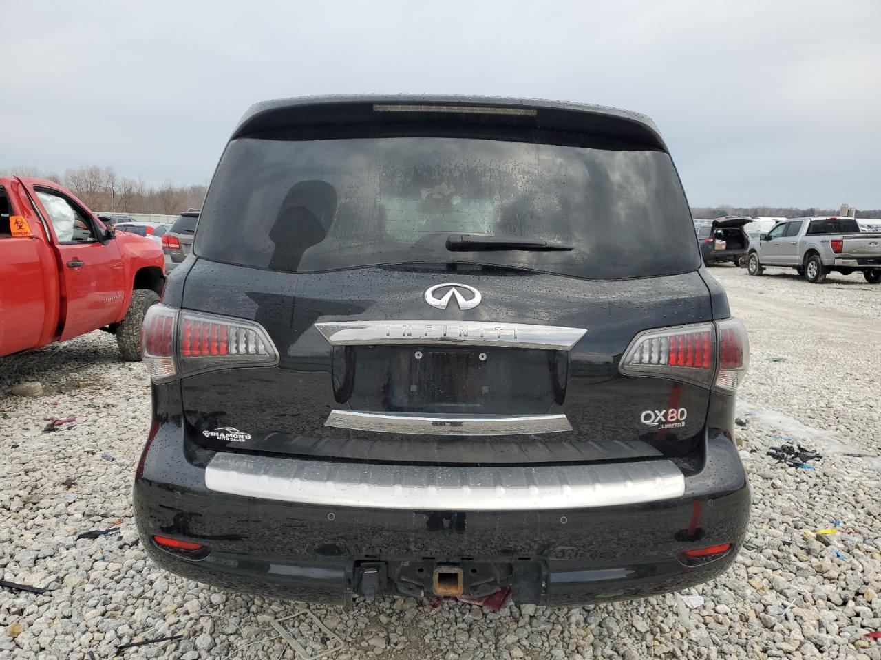 2017 Infiniti QX80 - Image 6
