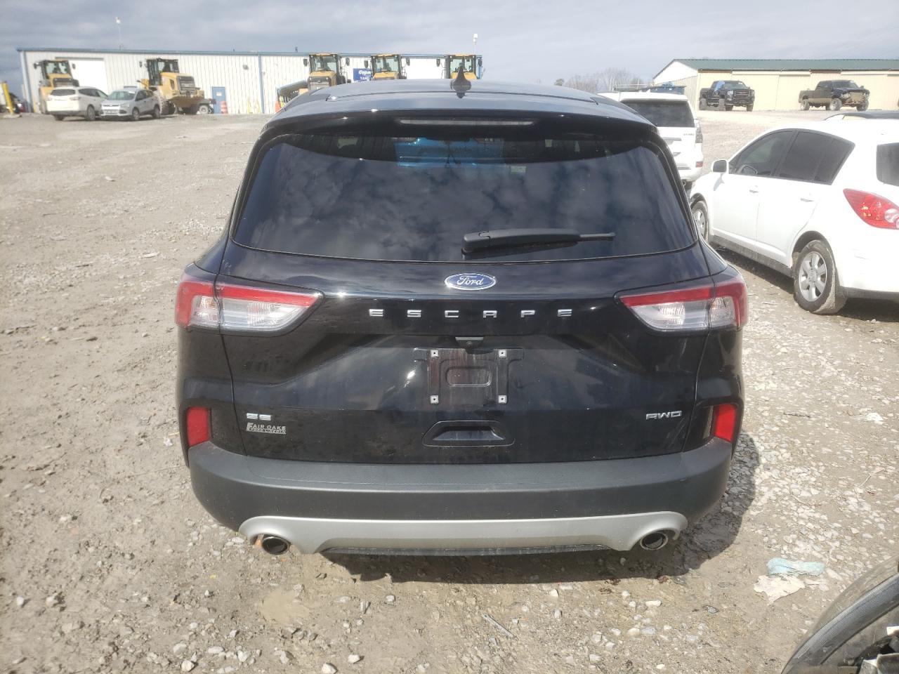 2022 Ford Escape - Image 6