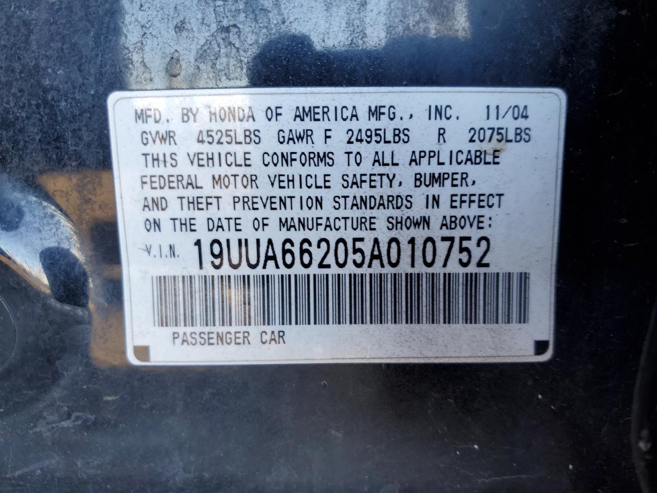 2005 Acura TL - Image 12