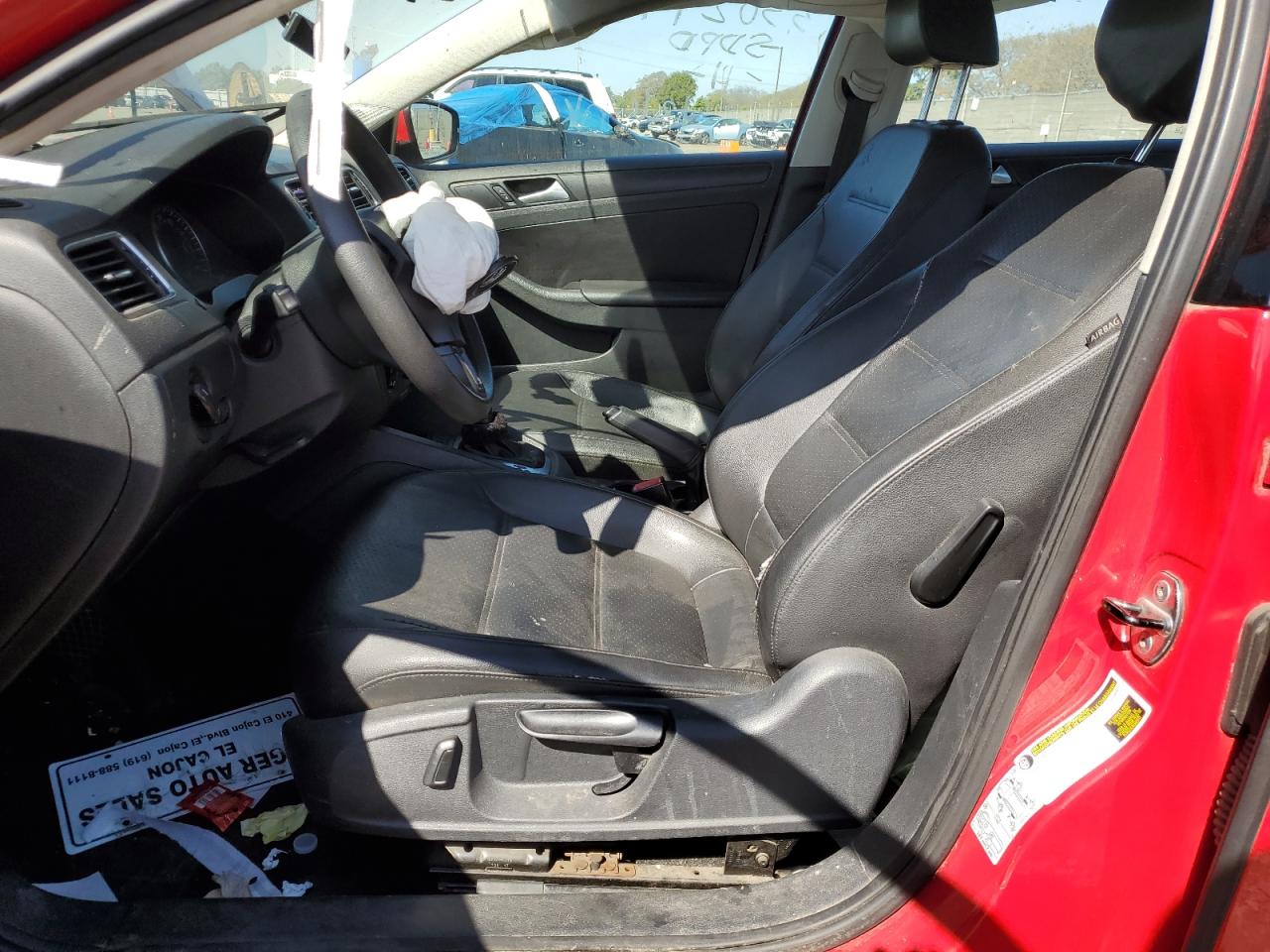 2014 Volkswagen Jetta - Image 7