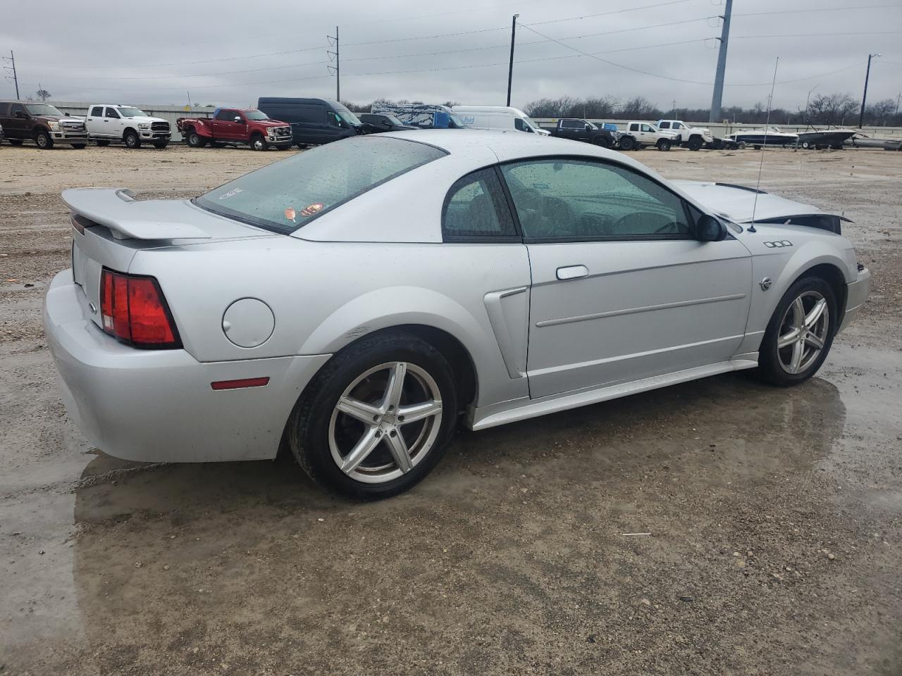 2004 Ford Mustang - Image 3