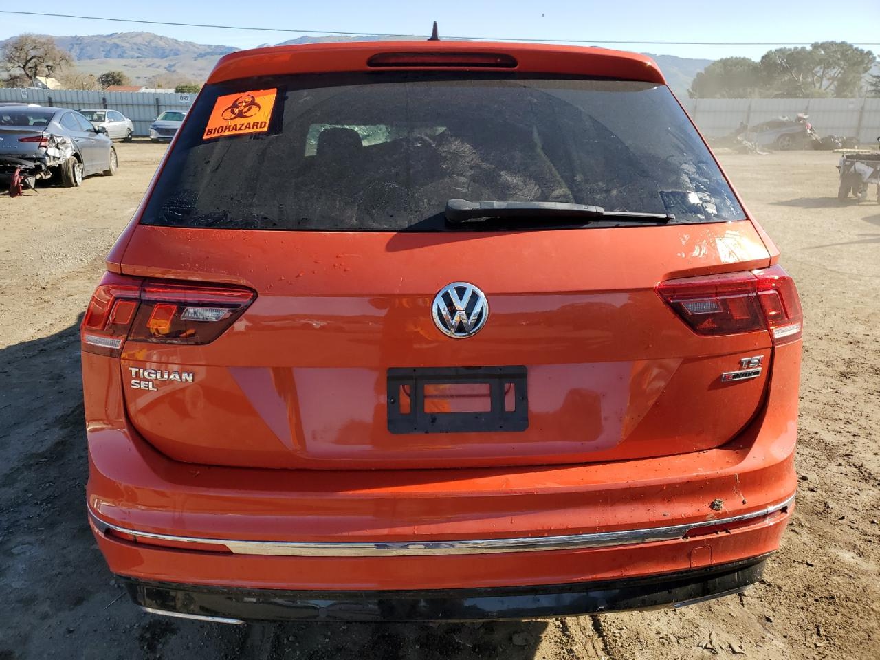 2018 Volkswagen Tiguan - Image 6