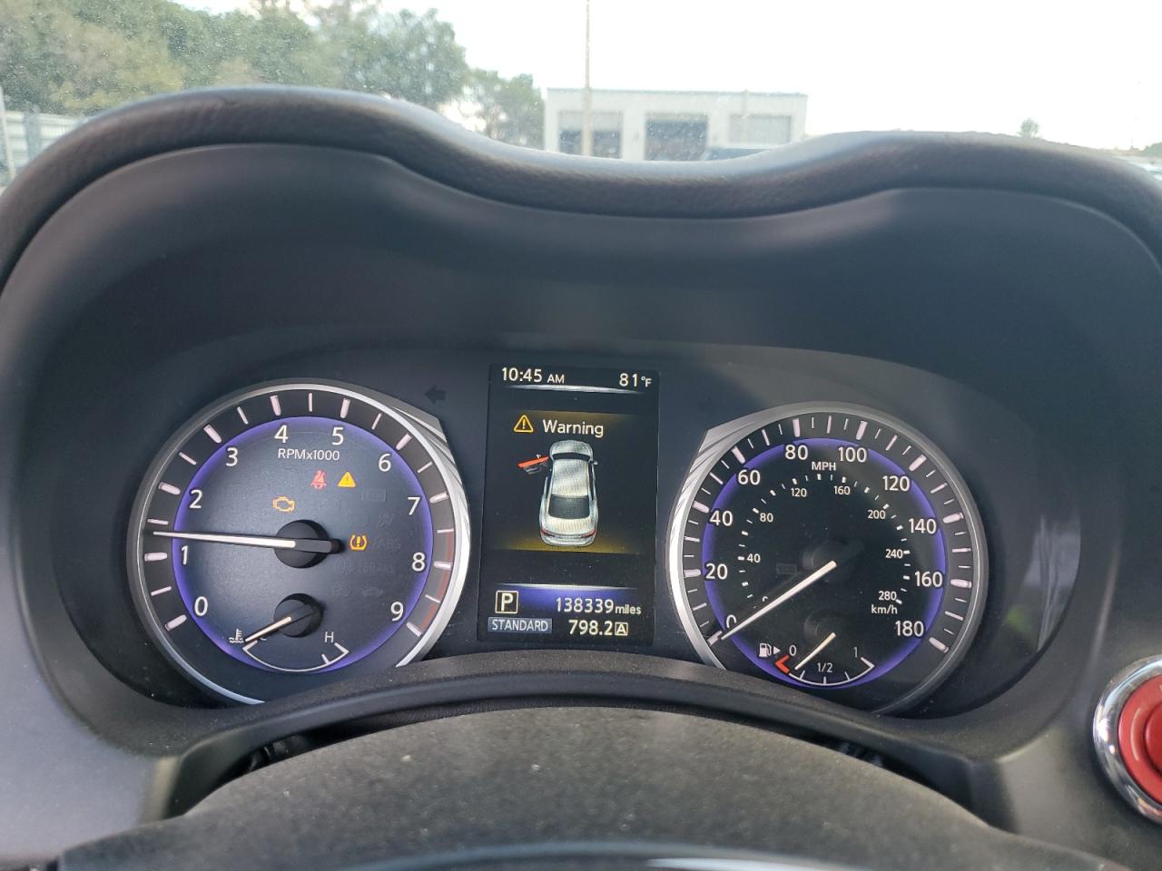2015 Infiniti Q50 - Image 9