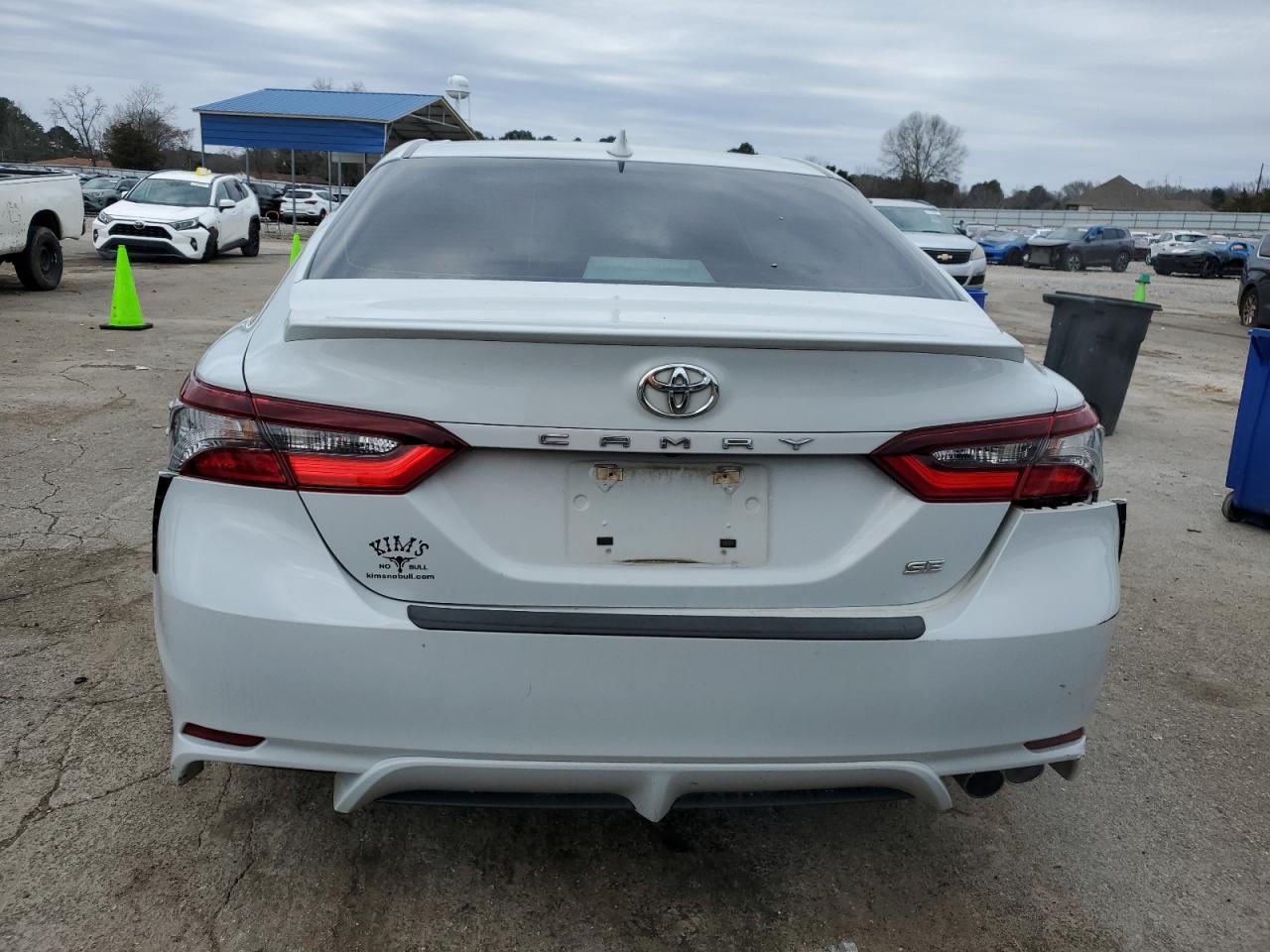 2022 Toyota Camry - Image 6