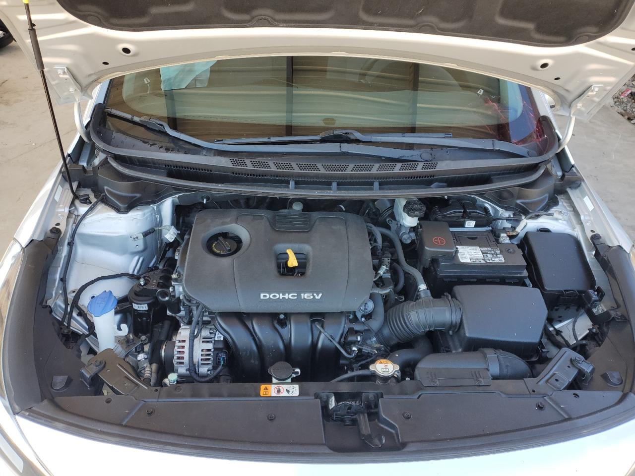 2017 Kia Forte - Image 11