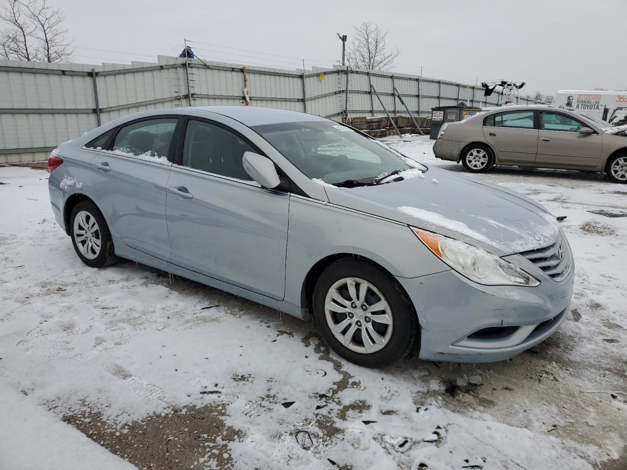2013 Hyundai Sonata - Image 4