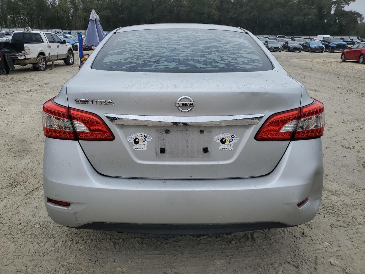 2015 Nissan Sentra - Image 6