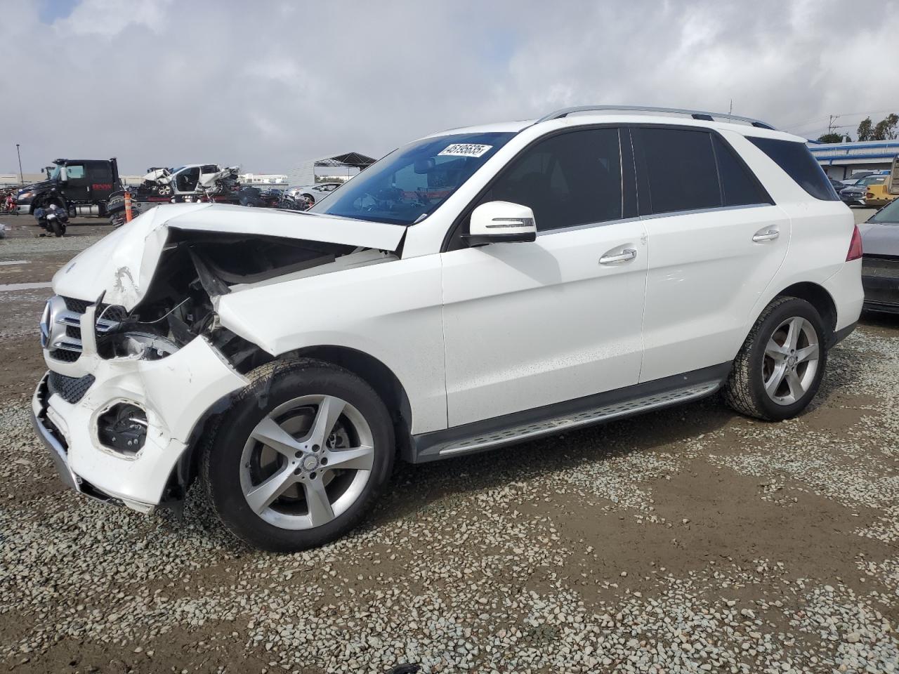 2016 Mercedes-Benz GLE - Image 1