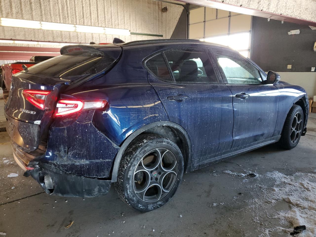 2018 Alfa Romeo Stelvio - Image 3