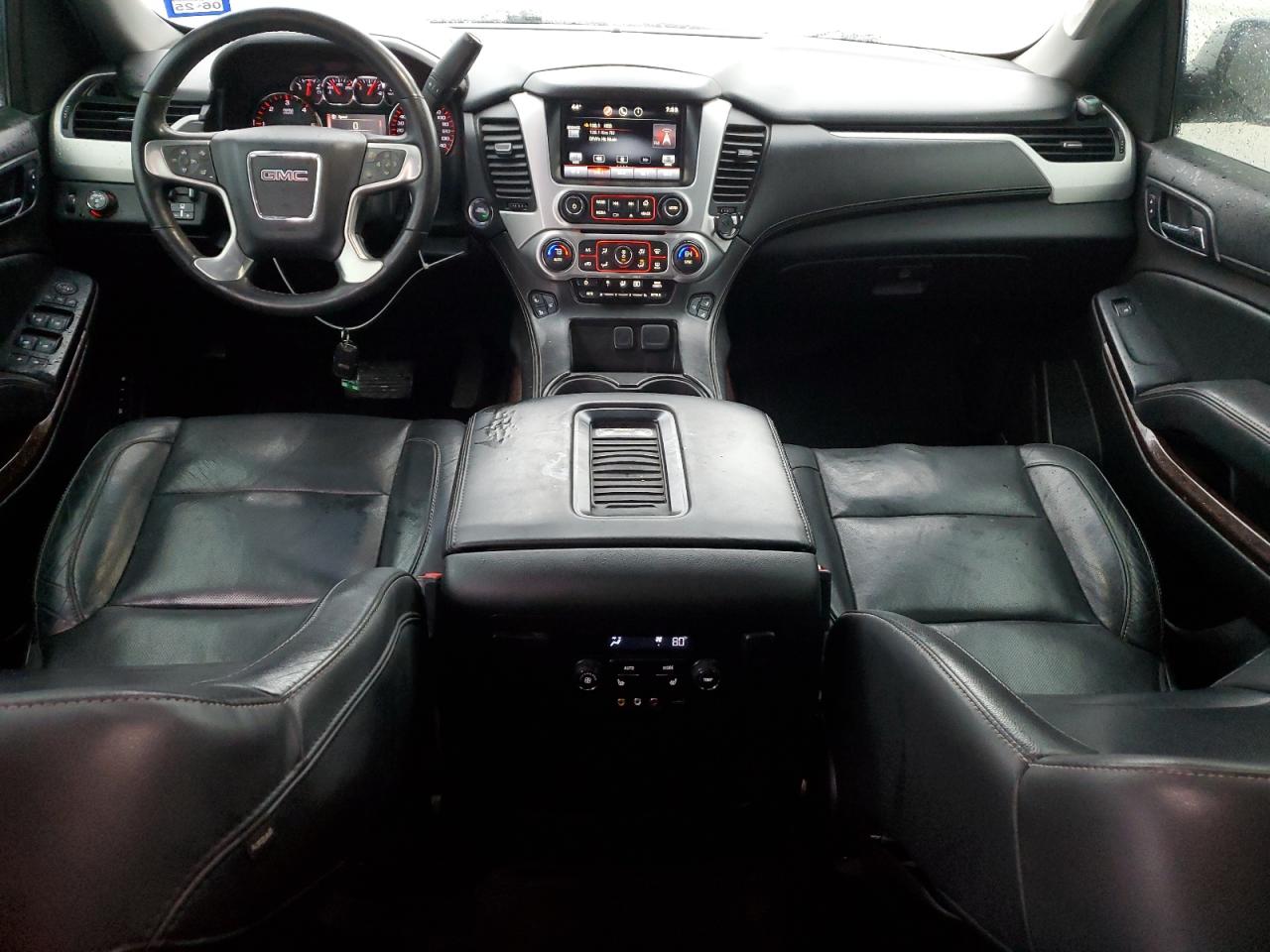 2015 GMC Yukon - Image 8