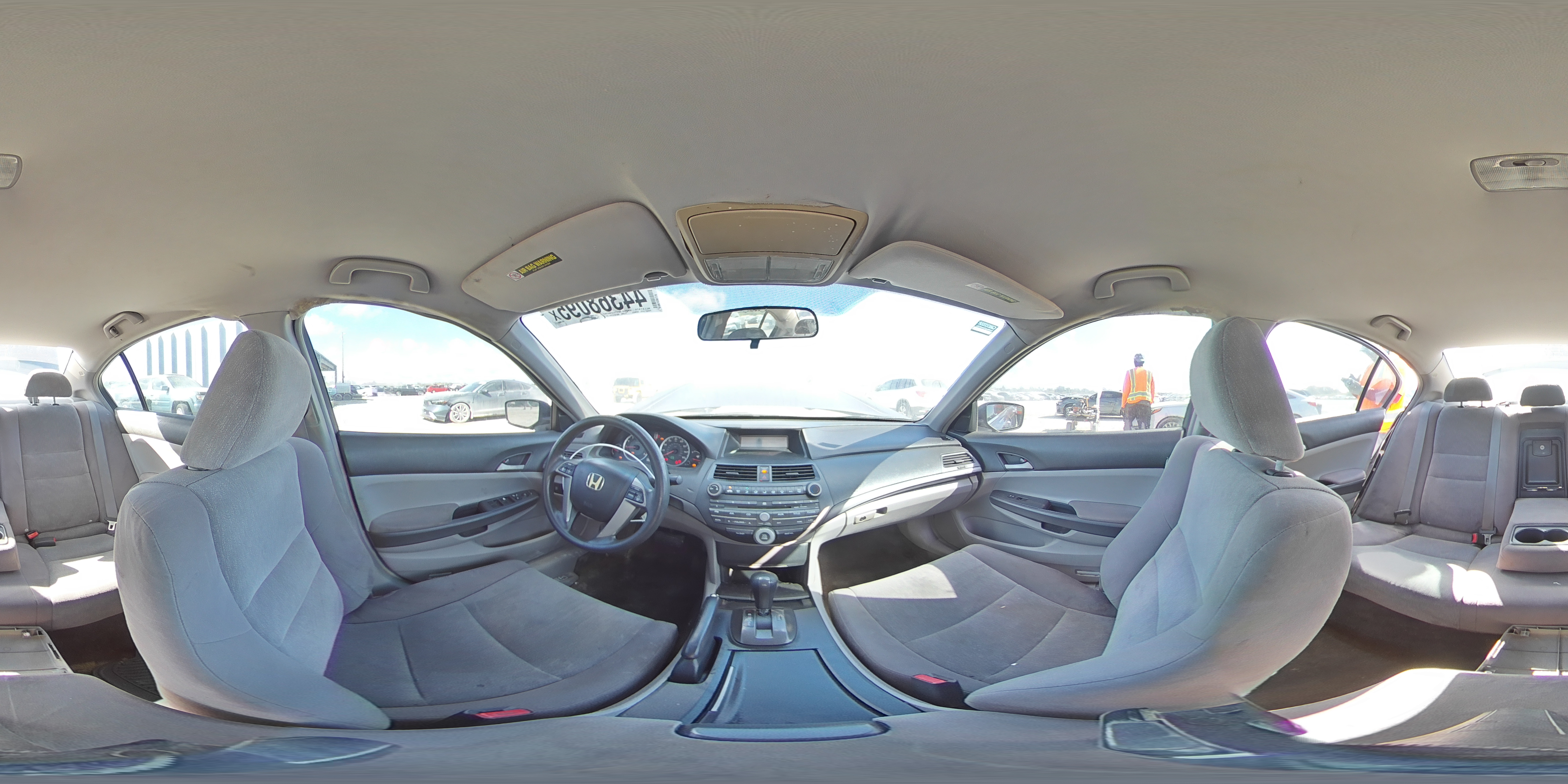 2009 Honda Accord - Image 12