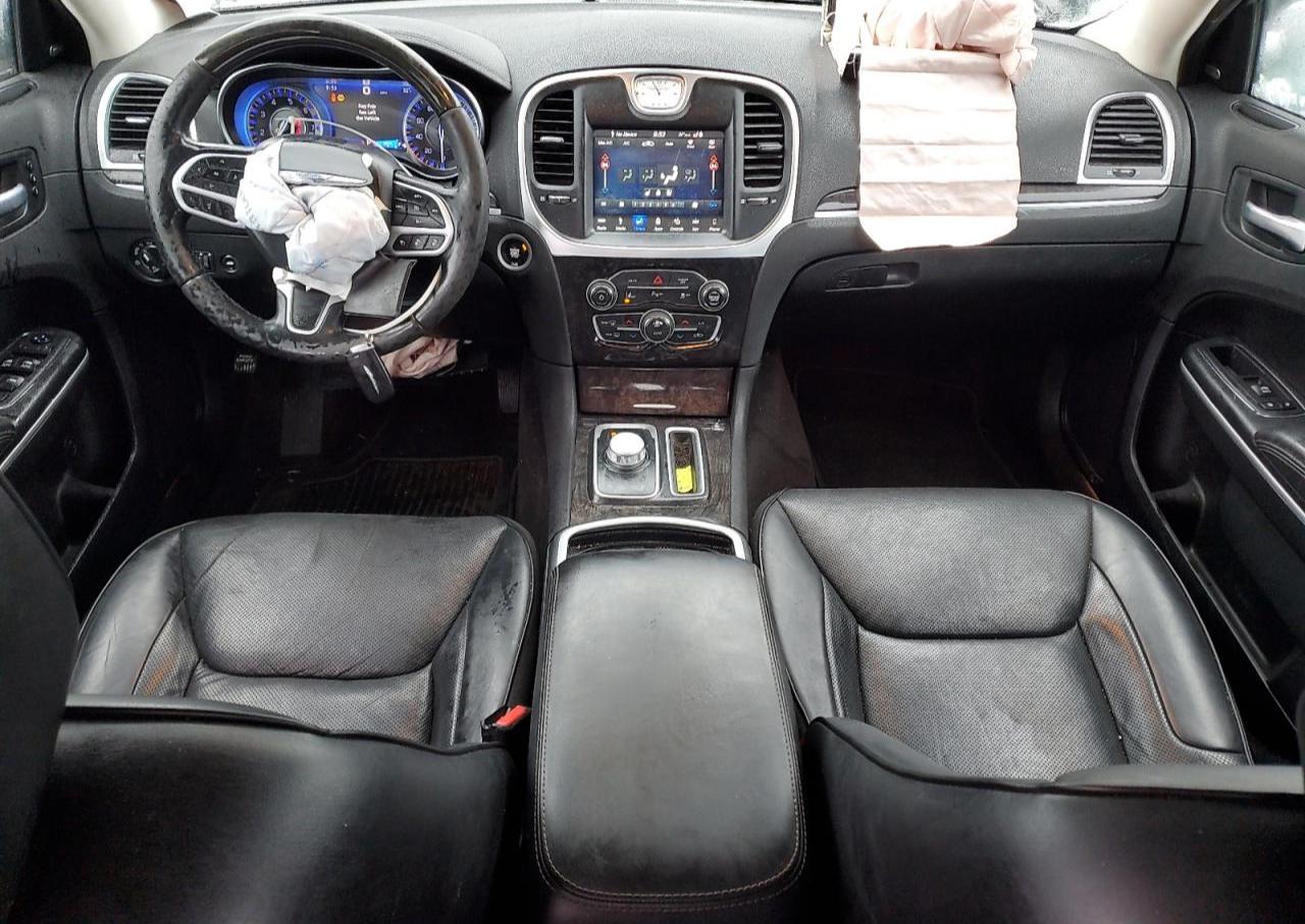2018 Chrysler 300 - Image 8