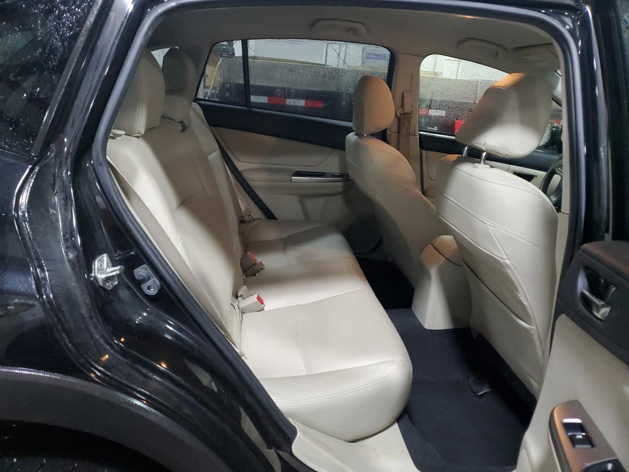 2015 Subaru XV - Image 11