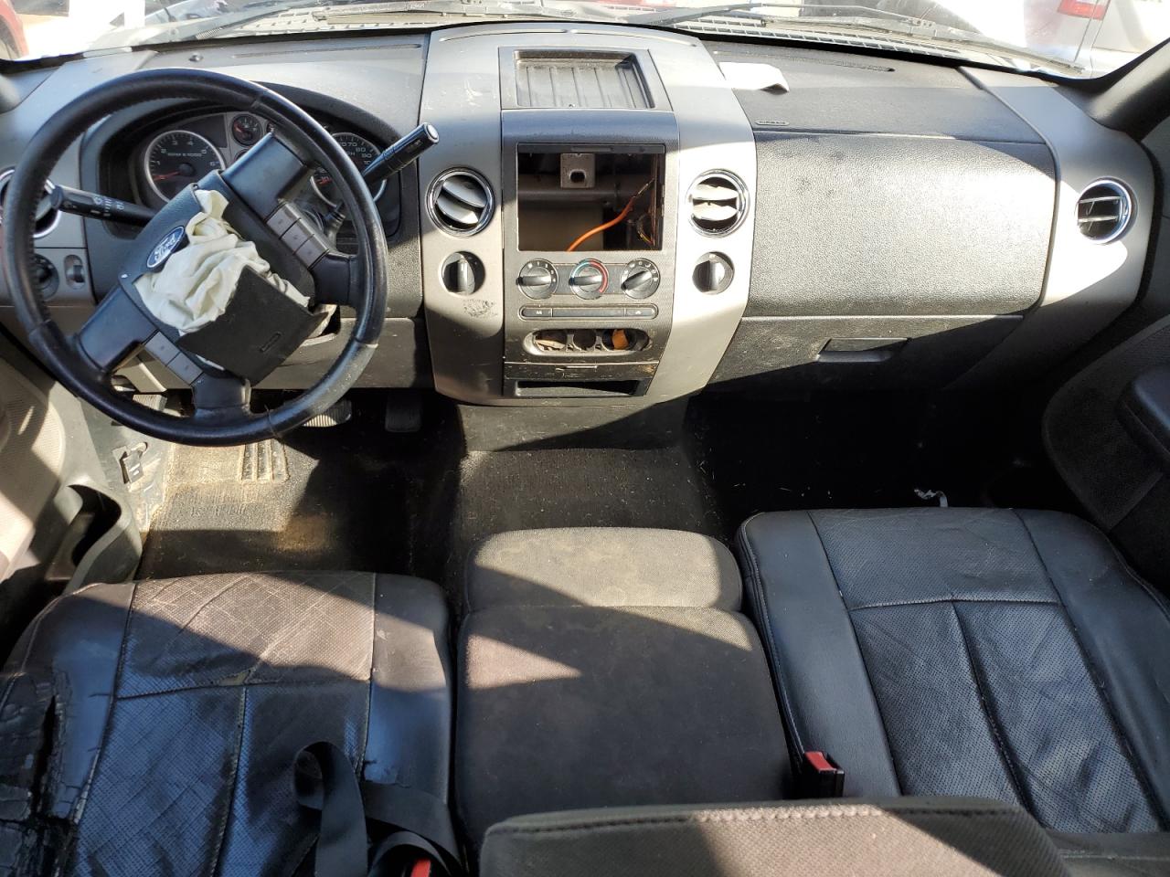 2006 Ford F-150 - Image 8