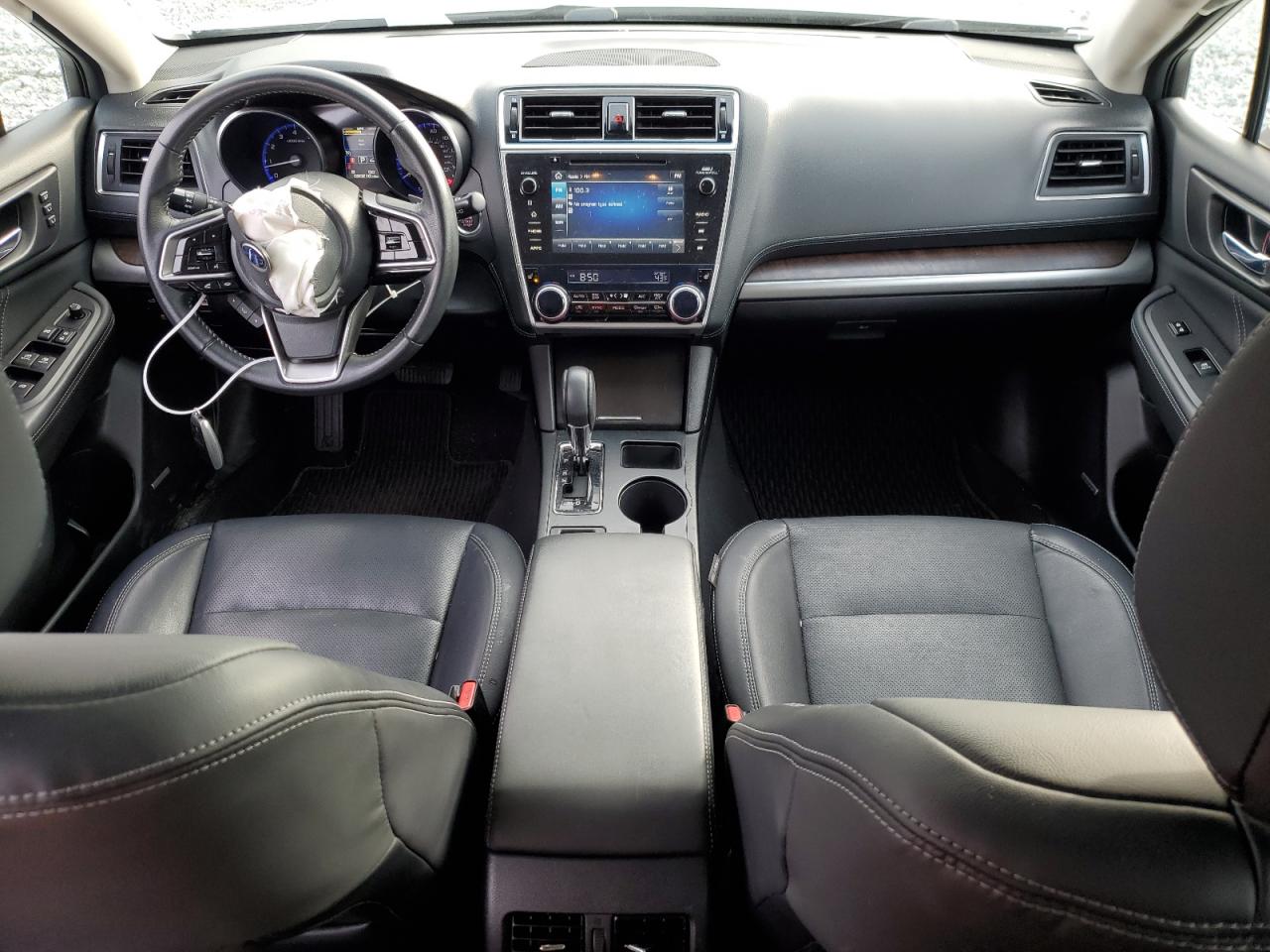 2018 Subaru Outback - Image 8