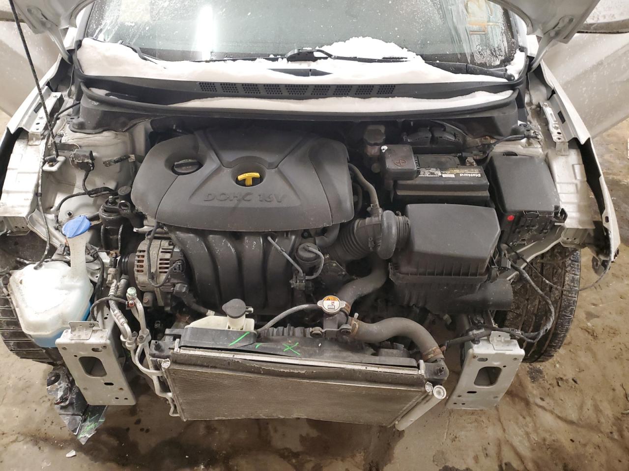 2015 Hyundai Elantra - Image 11