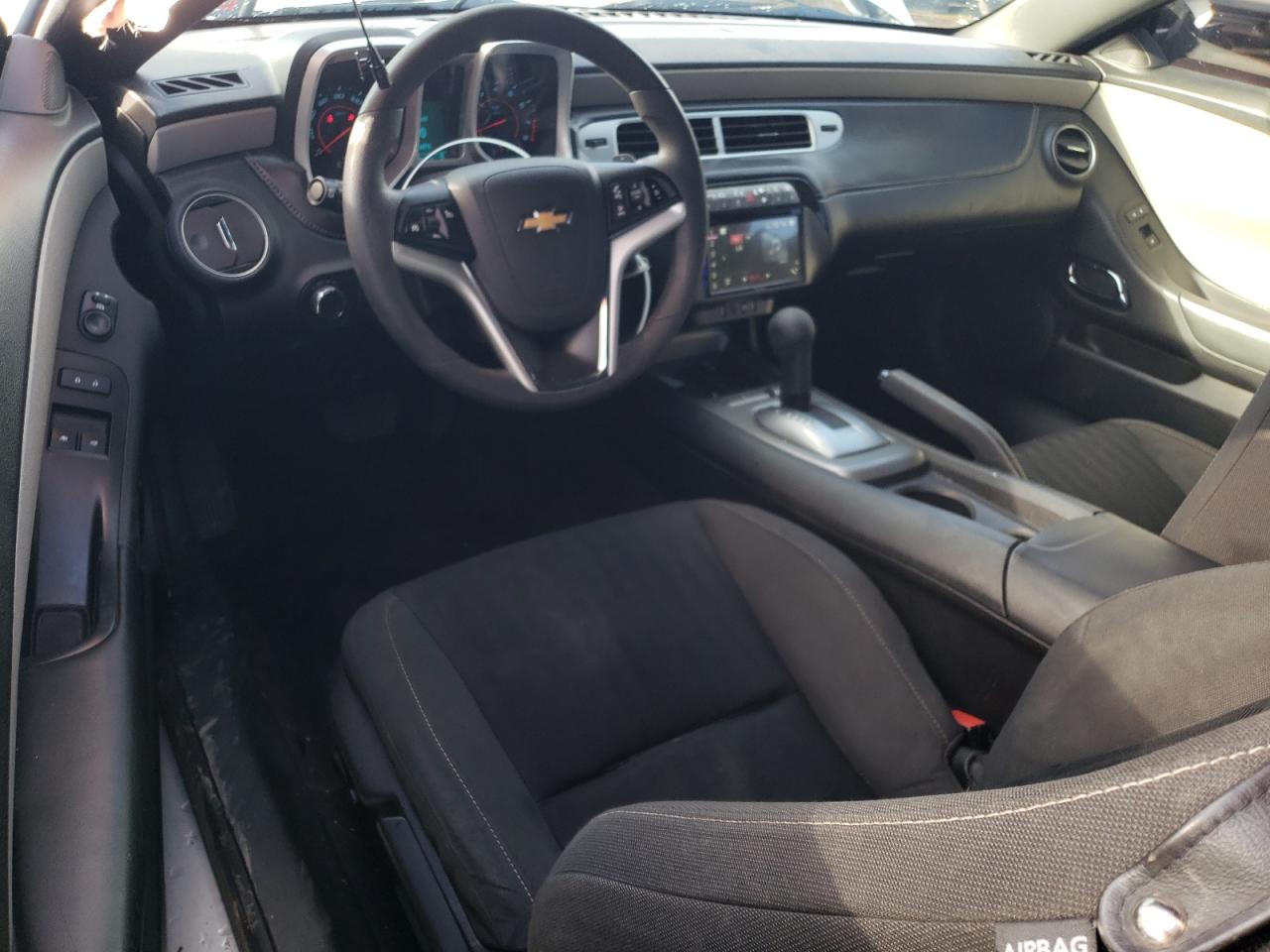 2015 Chevrolet Camaro - Image 8