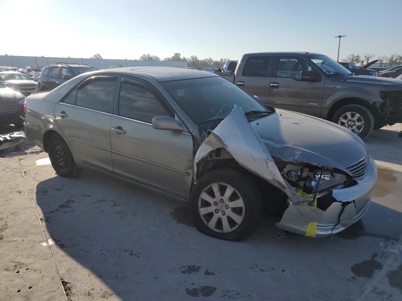 2005 Toyota Camry - Image 4