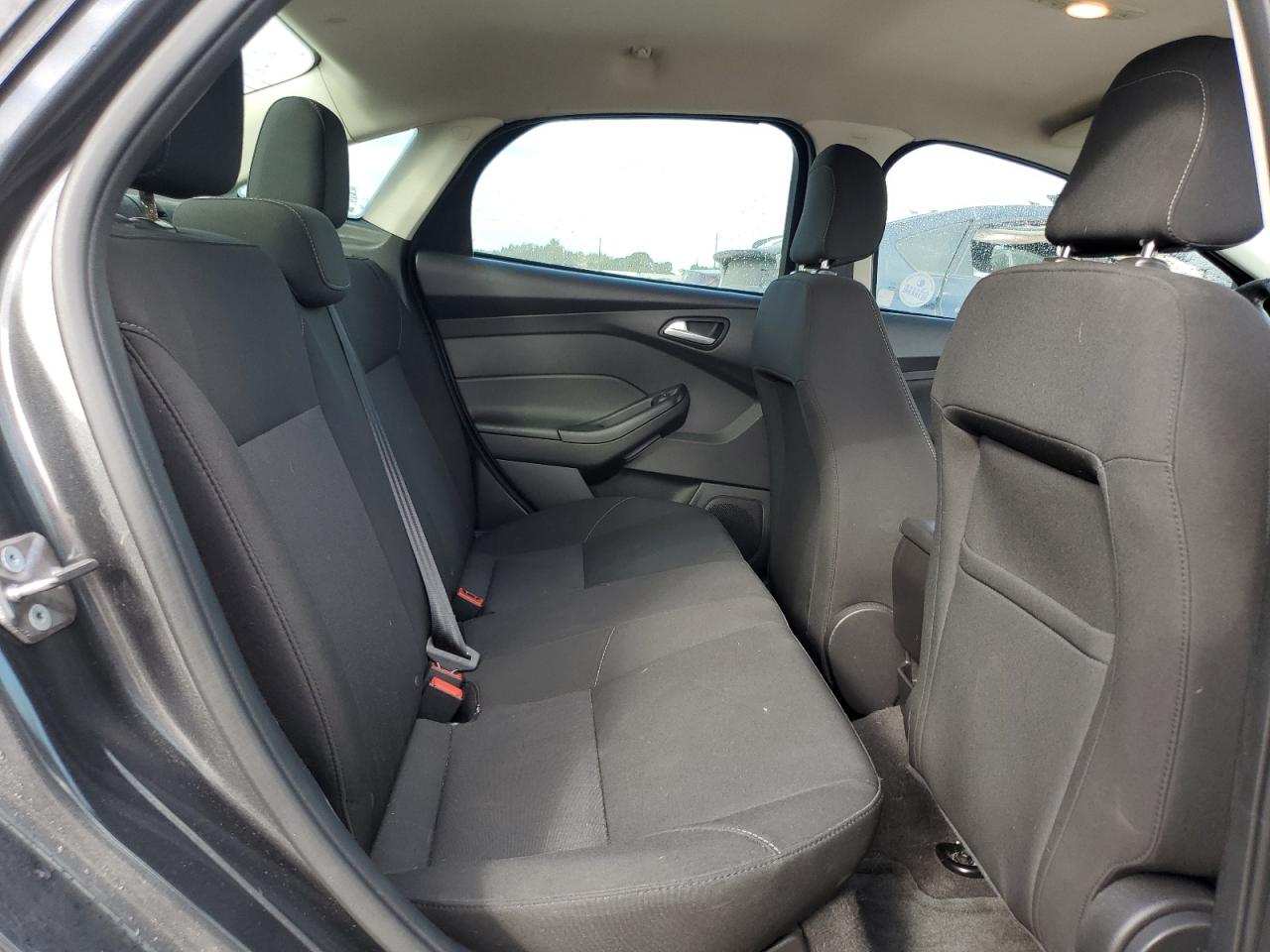 2018 Ford Focus - Image 10