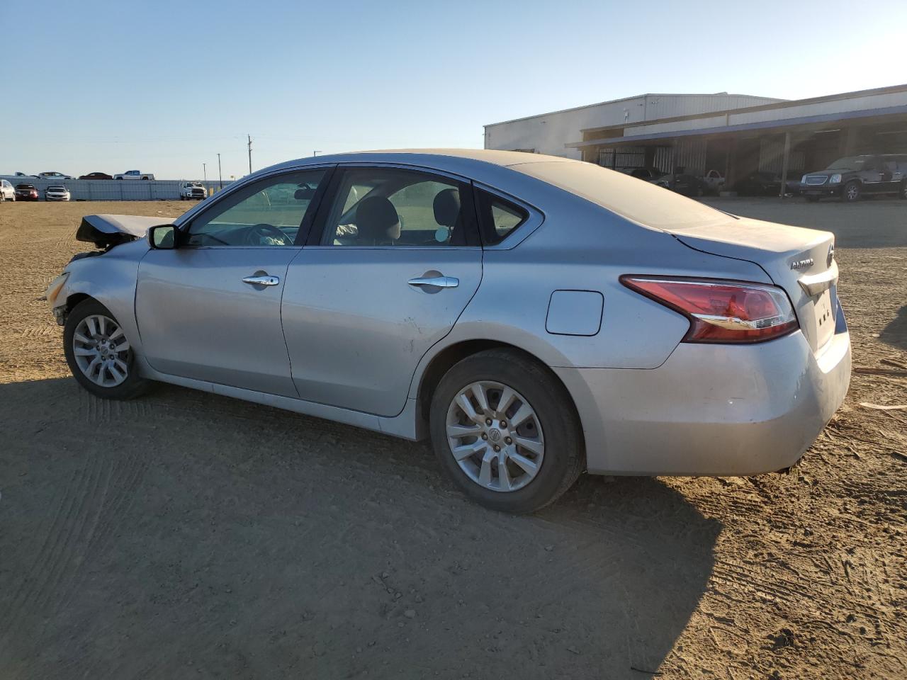 2013 Nissan Altima - Image 2