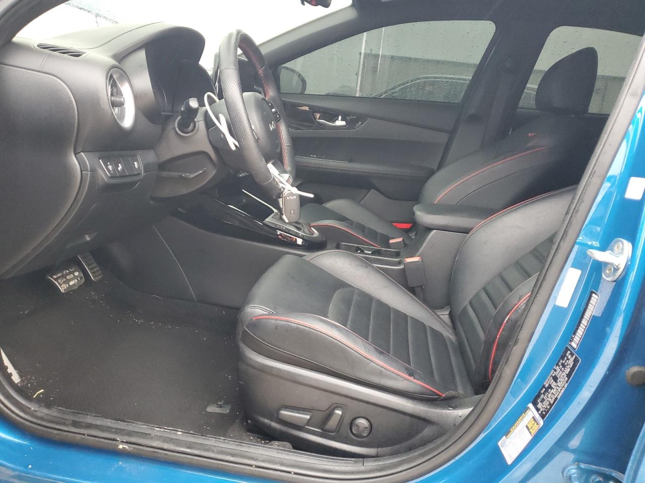 2023 Kia Forte - Image 7