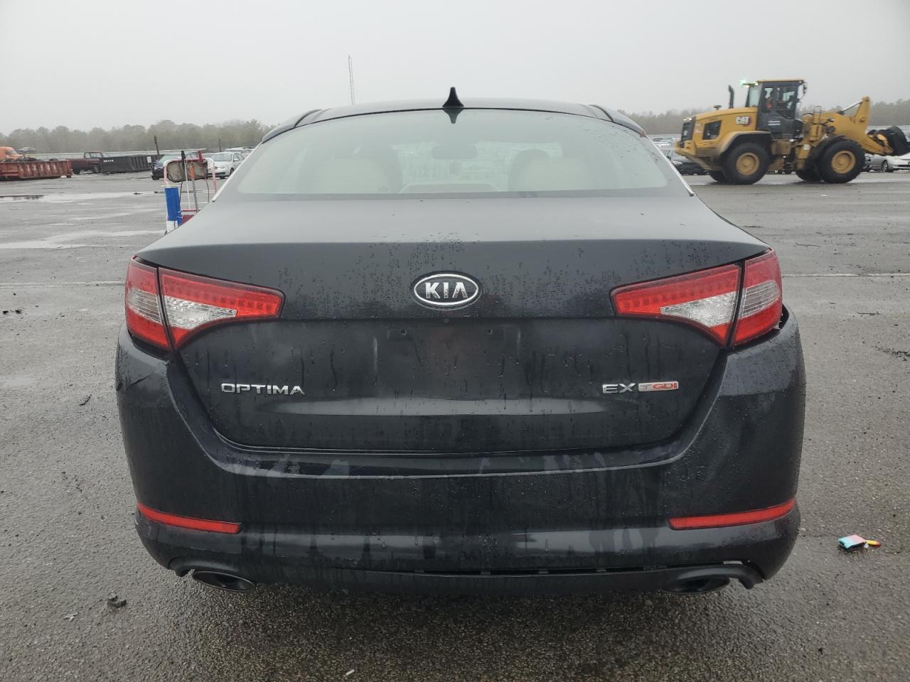 2012 Kia Optima - Image 6