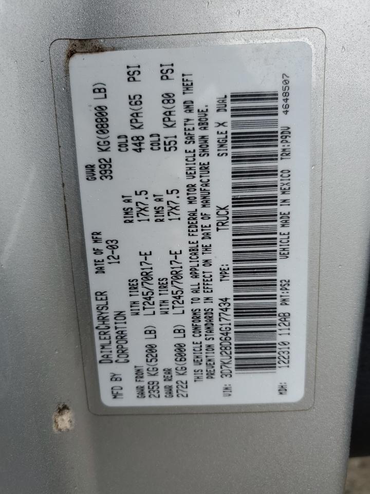 2004 Dodge RAM - Image 12