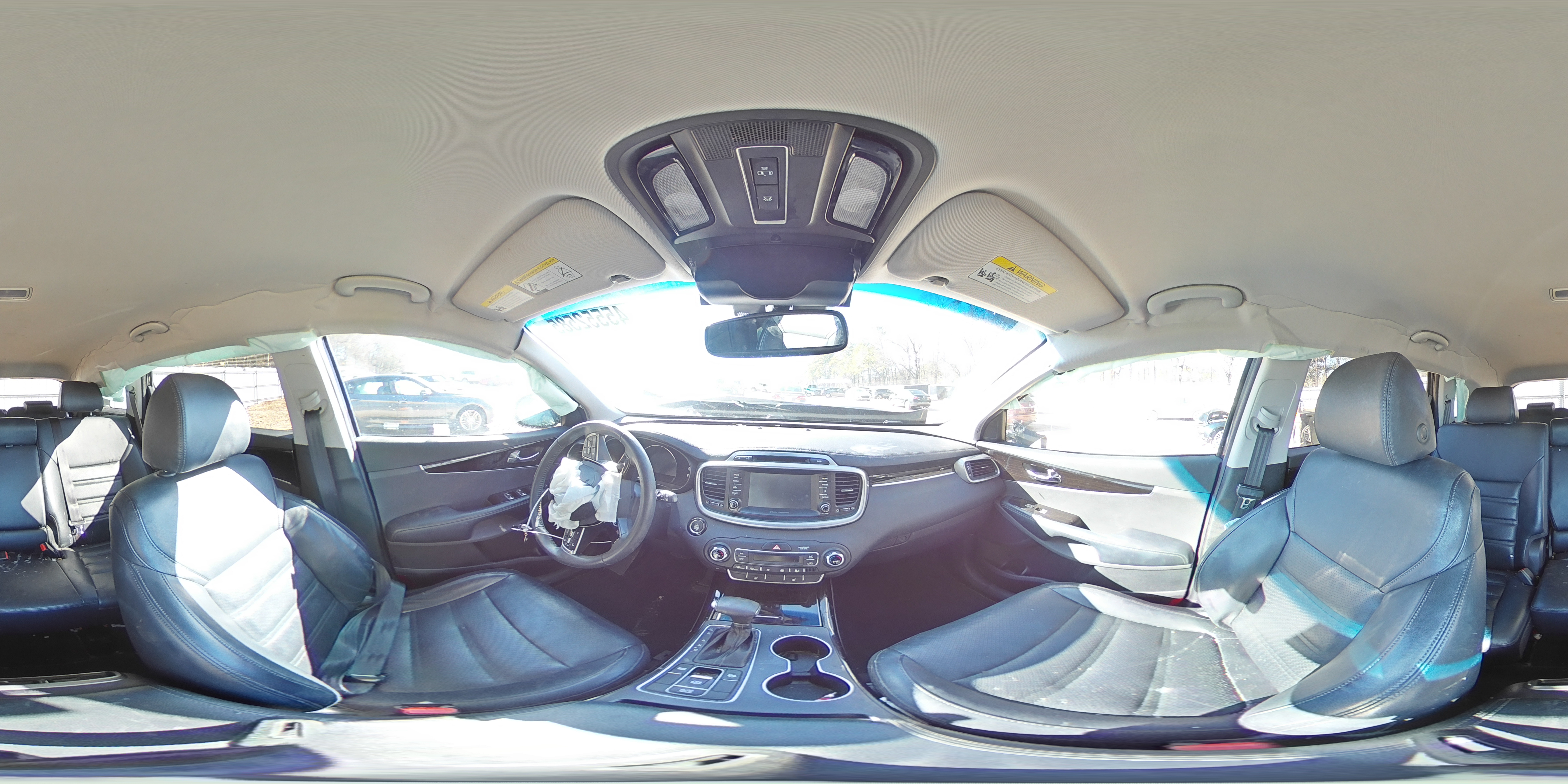 2019 Kia Sorento - Image 13