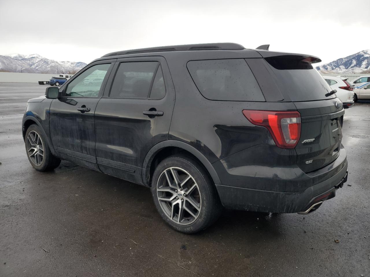 2017 Ford Explorer - Image 2