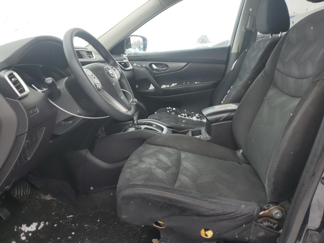 2015 Nissan Rogue - Image 7