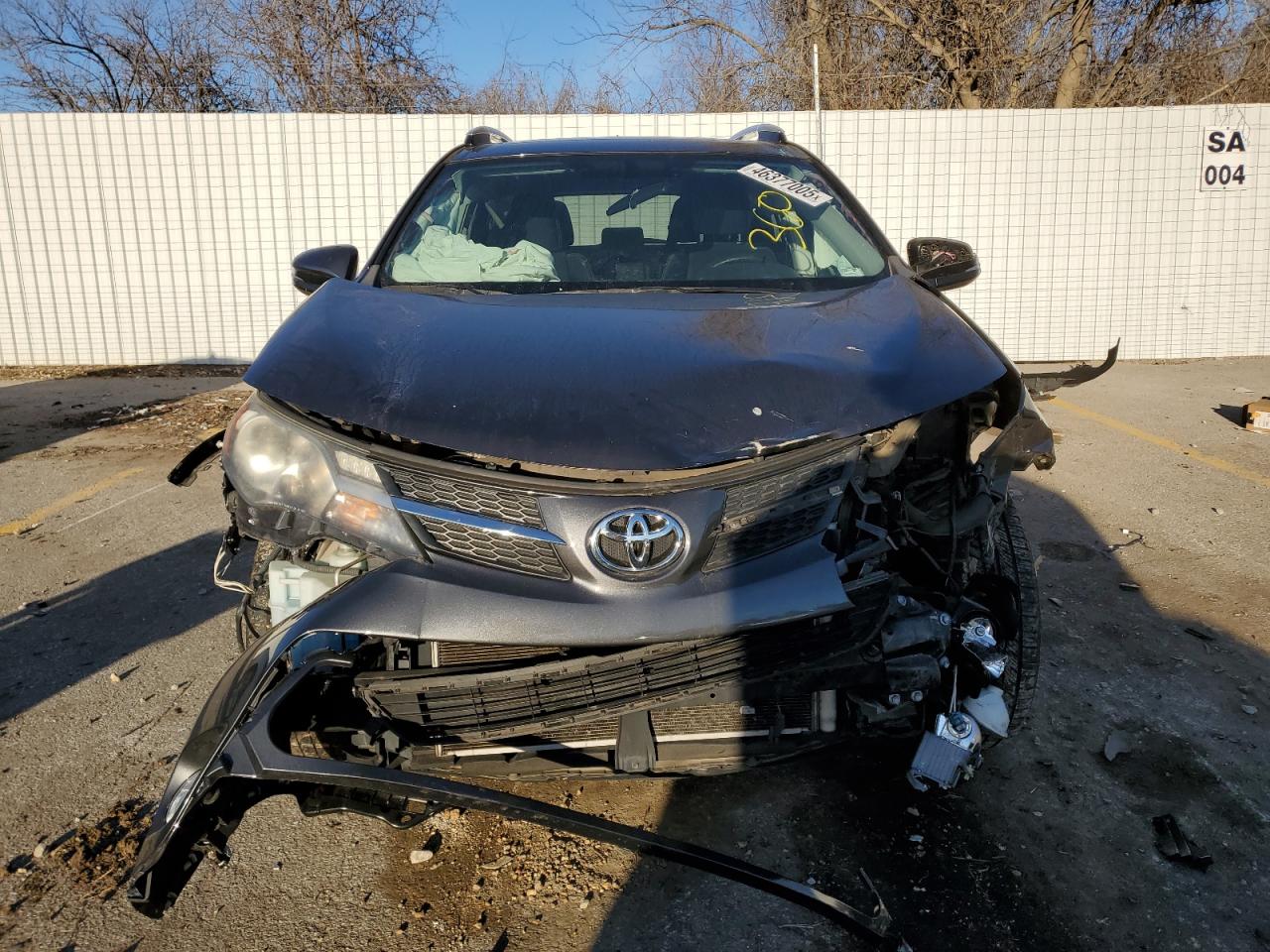 2015 Toyota RAV 4 - Image 5