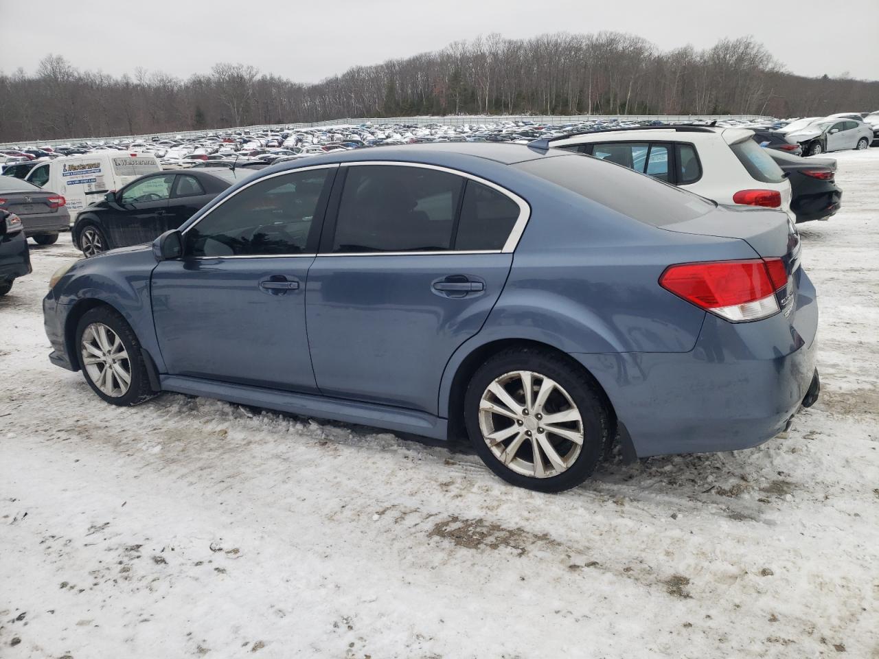 2014 Subaru Legacy - Image 2